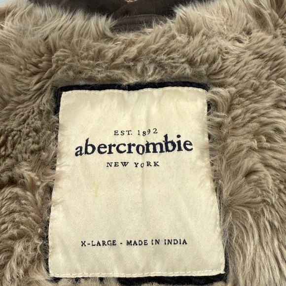 ABERCROMBIE Y2K FAUX FUR UTILITY JACKET - Picture 8 of 12